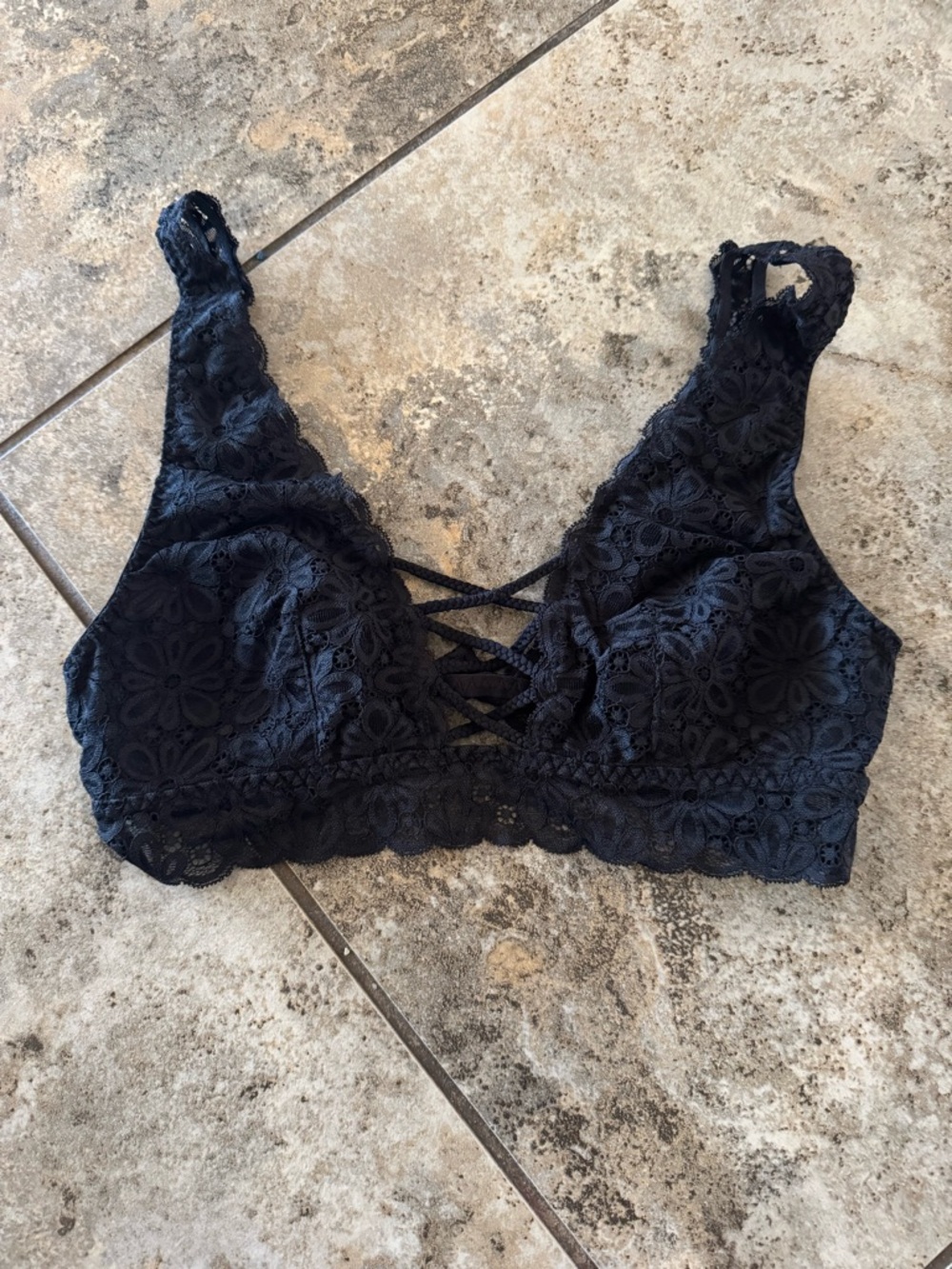 Pink Victoria’s Secret Black Floral Lace Bralette Size Medium Sexy